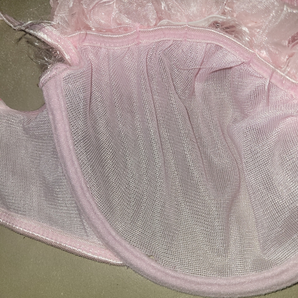 New With Defects Dreamgirl Rose Trimmed Underwire Bra and Ruffled Thong Size Sm - Picture 11 of 12